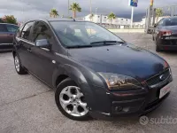 Usata Ford Focus 90 CV (66 kW) 2007 Grigio Berlina