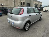 usata Fiat Grande Punto 1.3 mjt 75cv 130.000km neopatent