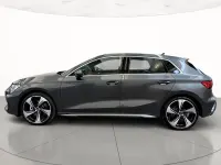 Usata Audi A3 S-Line 204 CV (150 kW) 2026 Grigio daytona perlato Berlina