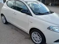 Usata Lancia Ypsilon 69 CV (50 kW) 2016 Utilitaria