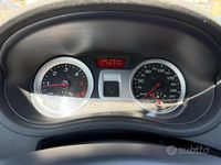 Usata Renault Clio II Dynamique 85 CV (62 kW) 2010 Nero Berlina