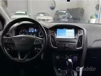 Usata Ford Focus 120 CV (88 kW) 2018 Grigio Station wagon
