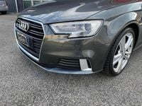 Usata Audi A3 S-Line 150 CV (110 kW) 2018 Grigio scuro Berlina