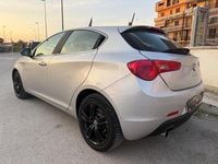 Usata Alfa Romeo Giulietta Distinctive 105 CV (77 kW) 2014 Grigio Berlina