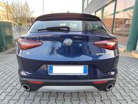 Usata Alfa Romeo Stelvio Executive 190 CV (139 kW) 2018 Blu/azzurro SUV