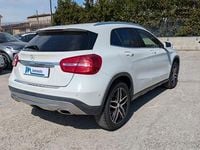 Usata Mercedes GLA200 156 CV (114 kW) 2015 Bianco SUV
