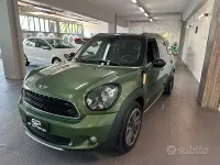 Usata Mini Cooper D Countryman Business 111 CV (81 kW) 2014 Verde SUV