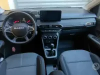 Usata Dacia Jogger 101 CV (74 kW) 2023 Verde Monovolume