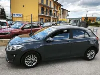 Usata Kia Rio Comfort 101 CV (74 kW) 2022 Other Berlina
