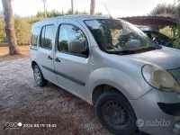 Usata Renault Kangoo 85 CV (62 kW) 2009 Monovolume
