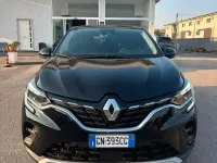 Usata Renault Captur Intens 101 CV (74 kW) 2023 Grigio SUV