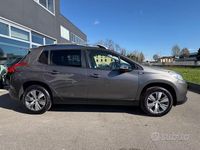 Usata Peugeot 2008 82 CV (60 kW) 2016 Marrone SUV