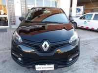 Usata Renault Captur Iconic 90 CV (66 kW) 2015 Viola SUV