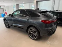 Nuova Audi Q5 S-Line 204 CV (150 kW) 2026 Grigio SUV