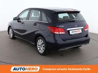 Usata Mercedes B180 Business 122 CV (89 kW) 2018 Blu/azzurro Monovolume