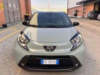 Usata Toyota Aygo X Trend 72 CV (52 kW) 2025 Grigio SUV