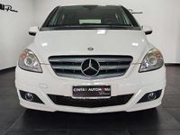 Usata Mercedes B180 110 CV (80 kW) 2011 Bianco Monovolume
