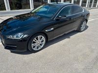 Usata Jaguar XE 180 CV (132 kW) 2015 Nero Berlina