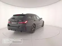 Usata BMW 318 M Sport 150 CV (110 kW) 2025 Black sapphire metallizzato Station wagon