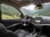 Usata Fiat Freemont Lounge 140 CV (102 kW) 2014 Grigio SUV