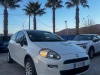 Usata Fiat Punto Pop 69 CV (50 kW) 2014 Bianco Furgone