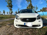 Usata Smart ForFour 71 CV (52 kW) 2018 Bianco Utilitaria