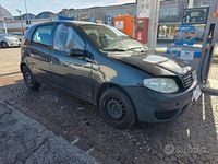 Usata Fiat Punto 59 CV (43 kW) 2005 Grigio Utilitaria