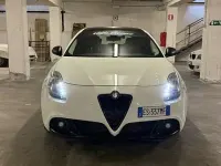 Usata Alfa Romeo Giulietta Exclusive 170 CV (125 kW) 2013 Bianco Utilitaria