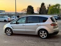 Usata Ford S-MAX Titanium 140 CV (102 kW) 2007 Argento Monovolume
