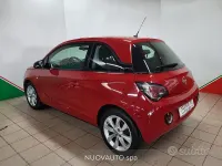 Usata Opel Adam Jam 87 CV (63 kW) 2016 Rosso Utilitaria