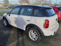 Usata Mini Cooper D Countryman Business 111 CV (81 kW) 2016 Bianco SUV