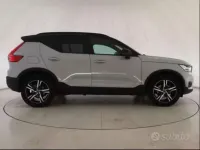 Usata Volvo XC40 150 CV (110 kW) 2019 Grigio SUV