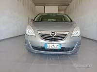 Usata Opel Meriva Cosmo 110 CV (80 kW) 2010 Grigio Monovolume