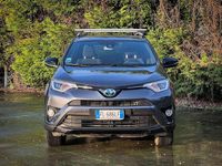 Usata Toyota RAV4 Hybrid 197 CV (144 kW) 2017 Grigio SUV