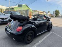 Usata VW New Beetle 75 CV (55 kW) 2004 Nero Utilitaria