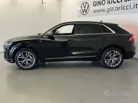 Usata Audi Q8 Sport 231 CV (169 kW) 2022 Nero SUV