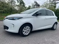 Begagnad Renault Zoe Life 42 kW (58 HK) 2019 Vit Halvkombi
