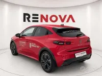 Nuova Renault Clio 109 CV (80 kW) 2025 Rosso Utilitaria
