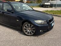 Usata BMW 318 143 CV (105 kW) 2008 Blu Station wagon