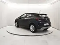 Usata Renault Captur Equilibre 101 CV (74 kW) 2023 Blu marine SUV