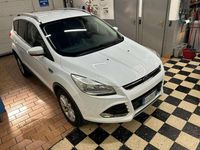 Usata Ford Kuga Titanium 150 CV (110 kW) 2016 Bianco SUV