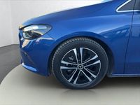 Occasion Mercedes B180 Progressive 2024 Blauw MPV