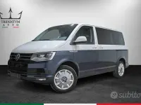 Usata VW Caravelle 150 CV (110 kW) 2017 Bianco Furgone
