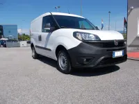 Usata Fiat Doblò Business 95 CV (69 kW) 2021 Bianco / pastello Monovolume