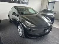 Usata Tesla Model Y RWD 88 kW (120 CV) 2023 Nero SUV