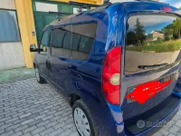 Usata Fiat Doblò 77 CV (56 kW) 2013 Blu Monovolume
