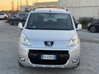 Usata Peugeot Partner 92 CV (67 kW) 2011 Grigio Monovolume