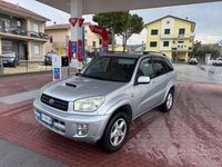 Usata Toyota RAV4 115 CV (84 kW) 2004 Grigio SUV