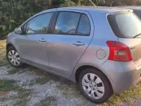 Usata Toyota Yaris Luna 87 CV (63 kW) 2007 Bluazzurro Utilitaria