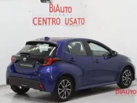 Usata Toyota Yaris Trend 72 CV (52 kW) 2023 Blu Utilitaria